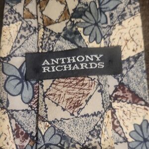 Anthony Richards Floral Geometric Men's Neck Tie